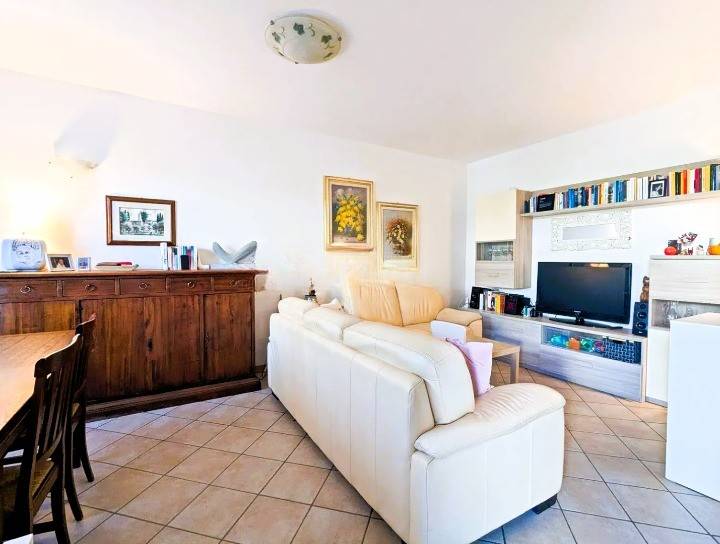 casa indipendente in vendita a Pietrasanta in zona Capezzano Monte