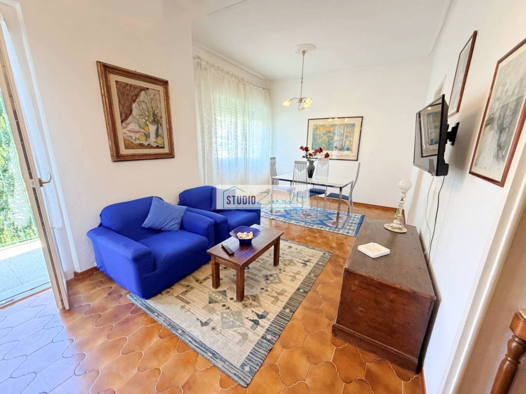 appartamento in vendita a Pietrasanta in zona Capezzano Monte