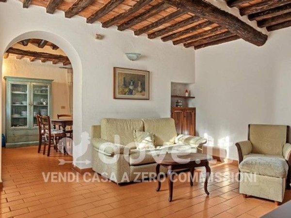casa indipendente in vendita a Pietrasanta