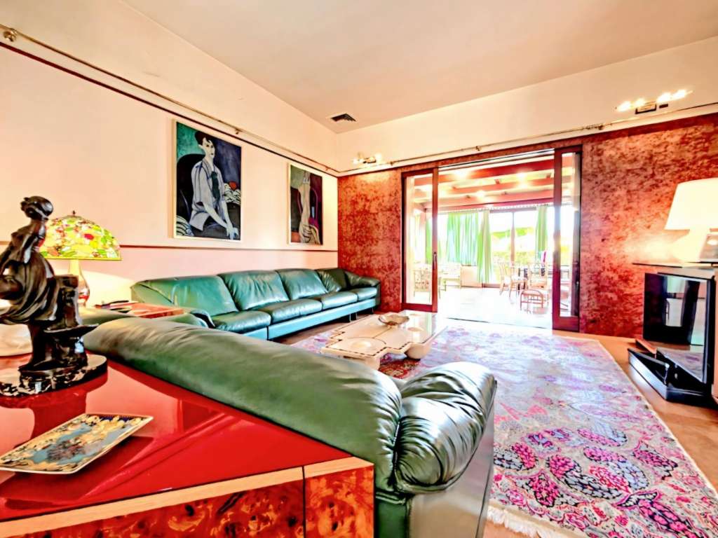casa indipendente in vendita a Pietrasanta