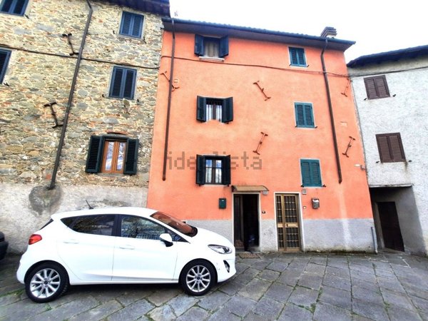 casa indipendente in vendita a Pieve Fosciana