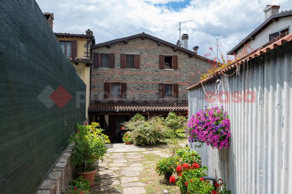 casa indipendente in vendita a Pieve Fosciana