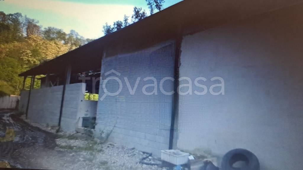 casa indipendente in vendita a Pieve Fosciana