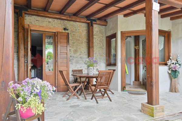 casa indipendente in vendita a Pieve Fosciana