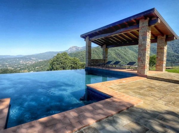 casale in vendita a Pieve Fosciana