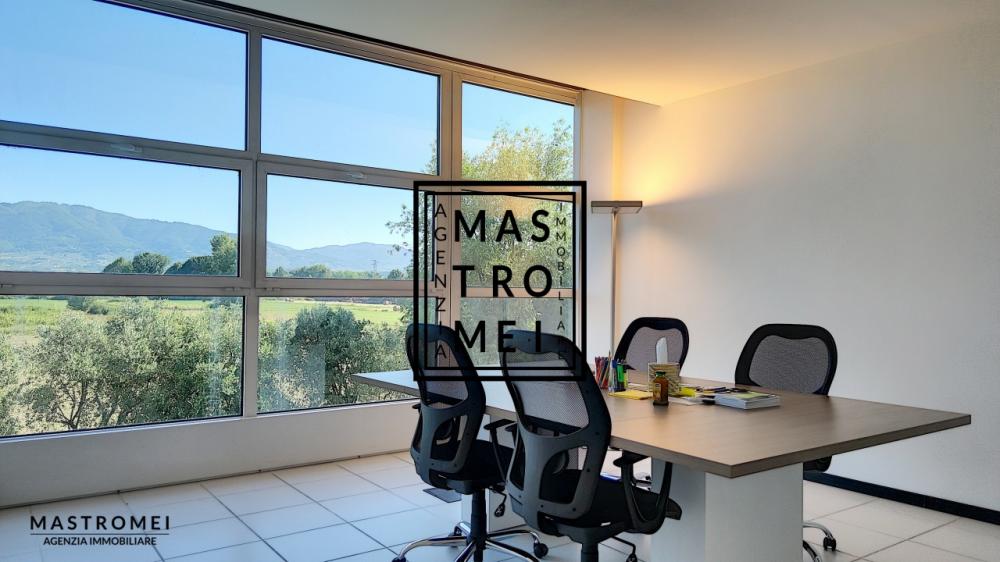 ufficio in vendita a Porcari