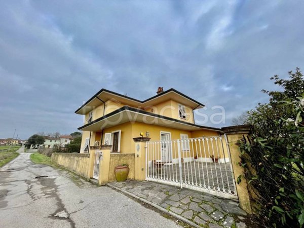casa indipendente in vendita a Porcari