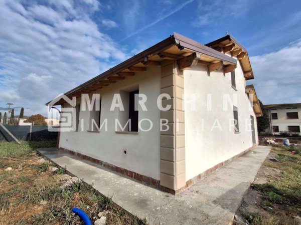 casa indipendente in vendita a Porcari