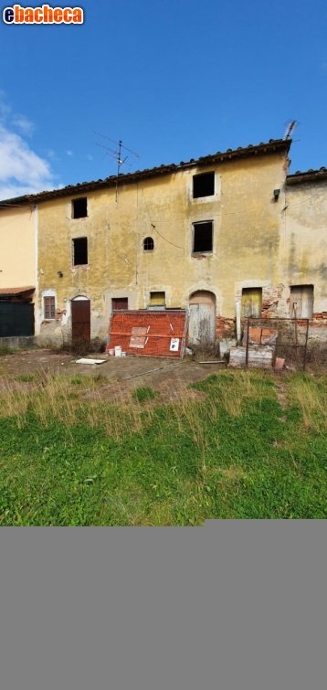 casa indipendente in vendita a Porcari in zona Padule