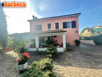 casa indipendente in vendita a Porcari