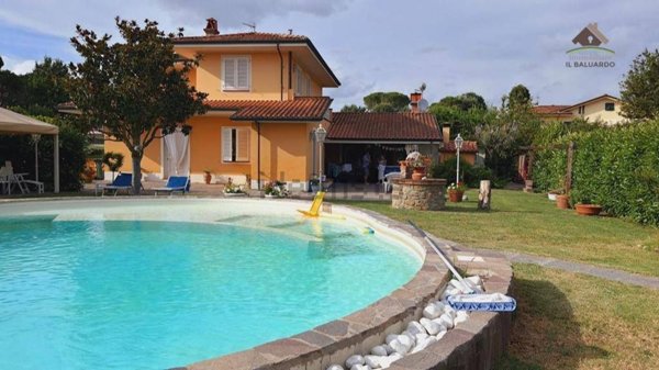 casa indipendente in vendita a Porcari