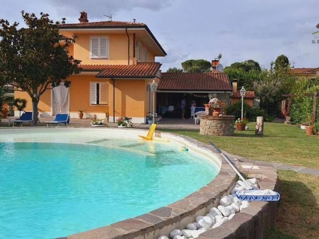 casa indipendente in vendita a Porcari