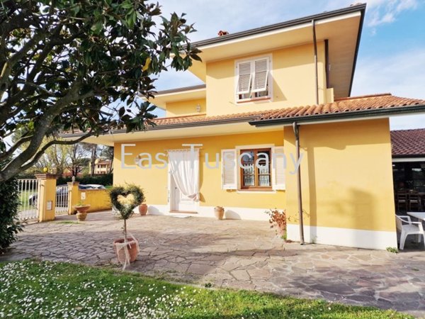 casa indipendente in vendita a Porcari
