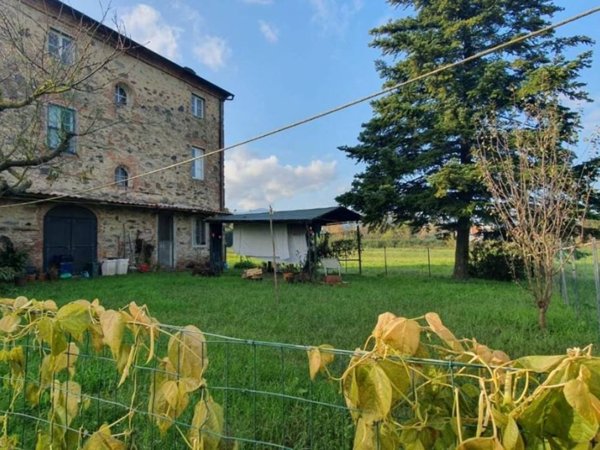 casa indipendente in vendita a Porcari