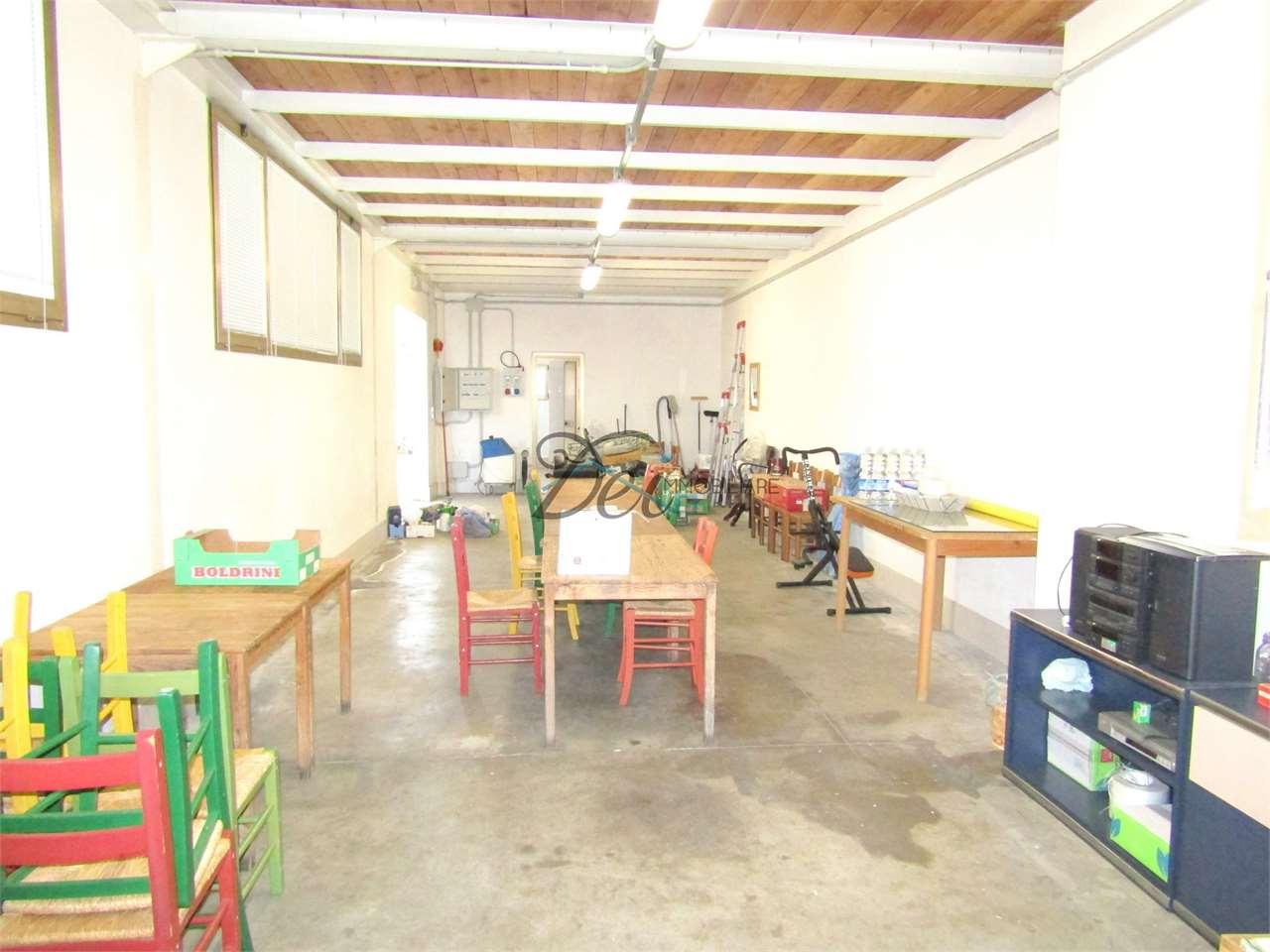 appartamento in vendita a Porcari in zona Rughi