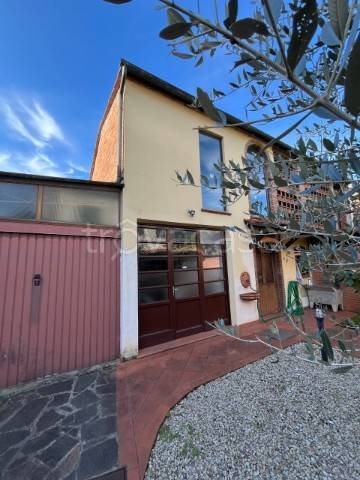 casa indipendente in vendita a Porcari