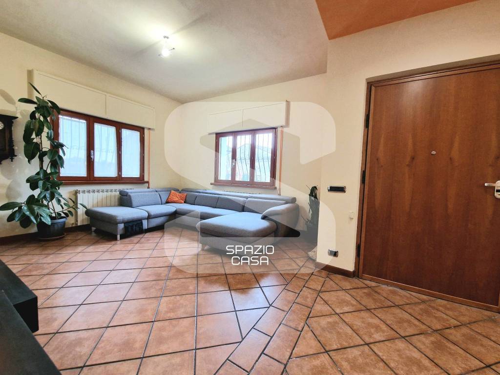 casa indipendente in vendita a Porcari in zona Rughi