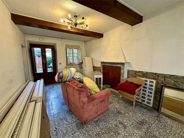 casa indipendente in vendita a Porcari