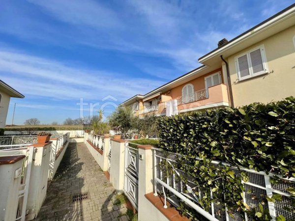 casa indipendente in vendita a Porcari