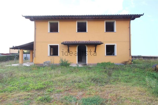 casa indipendente in vendita a Porcari