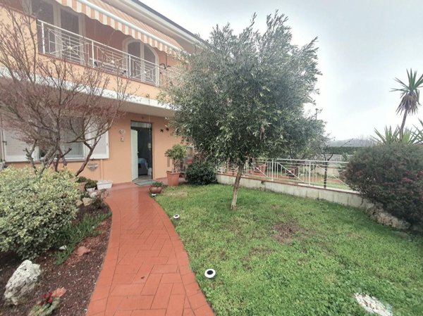 casa indipendente in vendita a Porcari