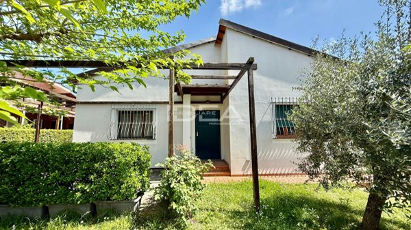 casa indipendente in vendita a Porcari