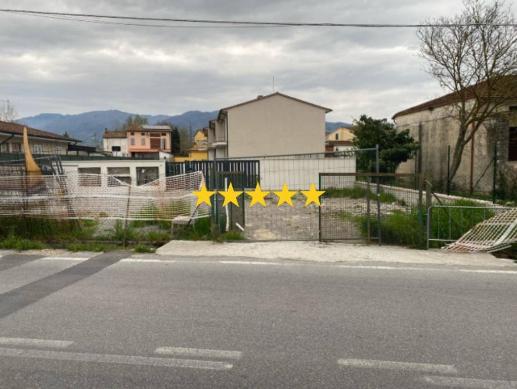 appartamento in vendita a Porcari in zona Rughi