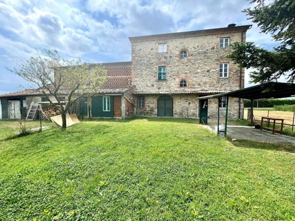 casa indipendente in vendita a Porcari
