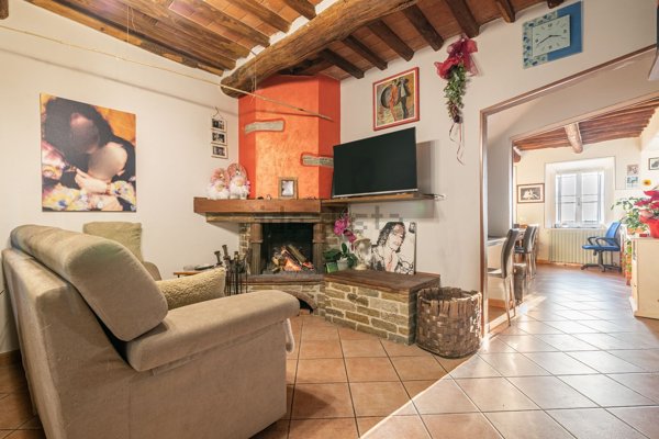 casa indipendente in vendita a Porcari