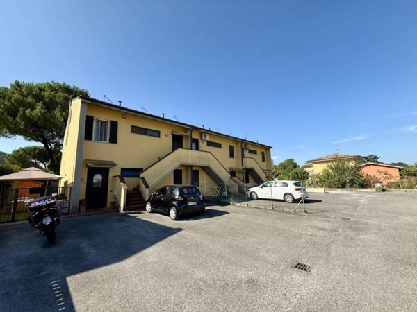 appartamento in vendita a Porcari in zona Rughi