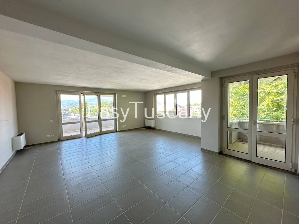 ufficio in vendita a Porcari