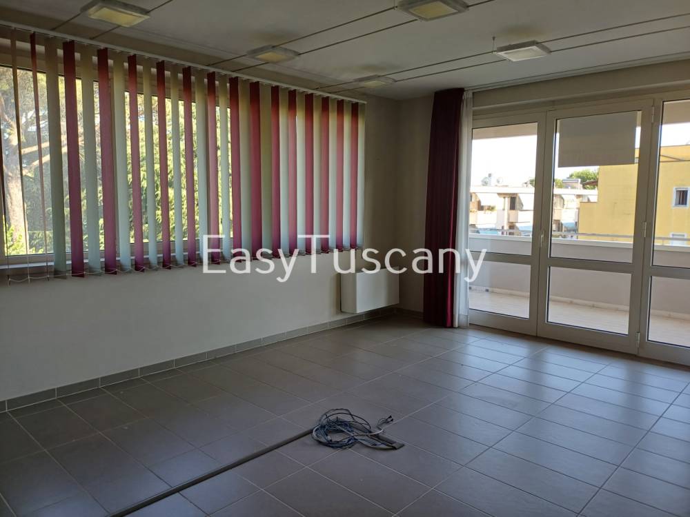 ufficio in vendita a Porcari