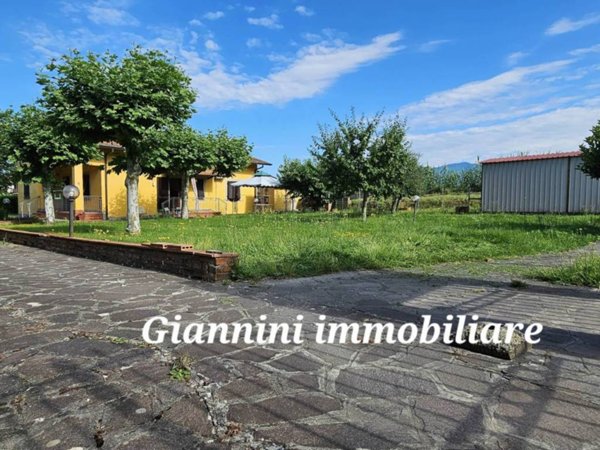 casa indipendente in vendita a Porcari