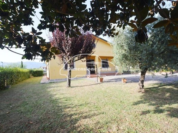 casa indipendente in vendita a Porcari