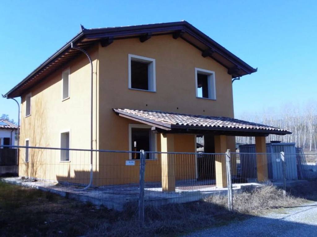 casa indipendente in vendita a Porcari