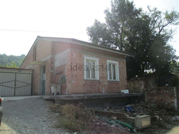 casa indipendente in vendita a Porcari