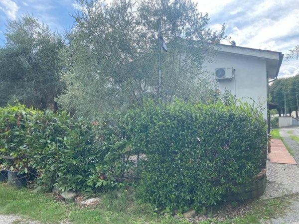 casa indipendente in vendita a Porcari