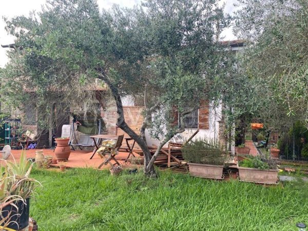 casa indipendente in vendita a Porcari