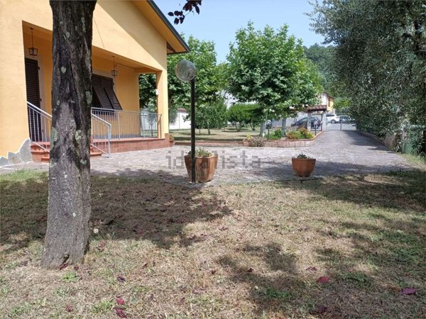 casa indipendente in vendita a Porcari