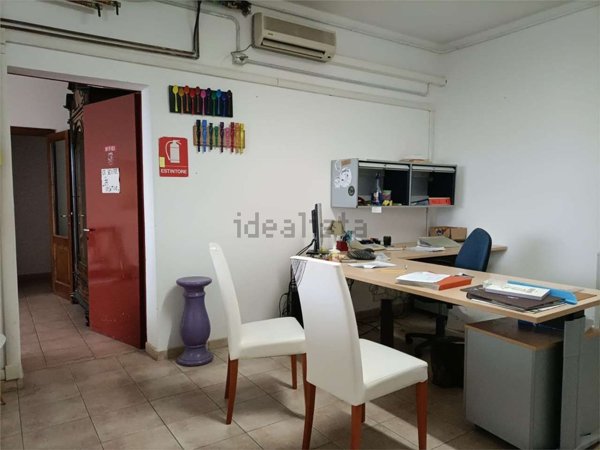 capannone in vendita a Porcari in zona Padule