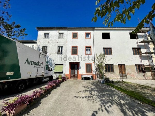 casa indipendente in vendita a Porcari