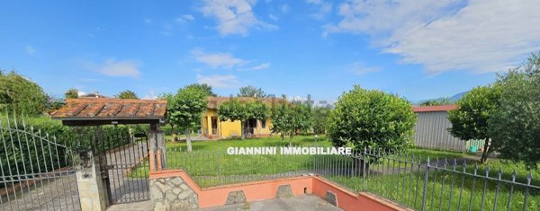 casa indipendente in vendita a Porcari