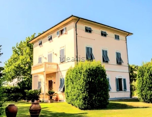 casa indipendente in vendita a Porcari