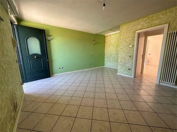 appartamento in vendita a Porcari in zona Rughi