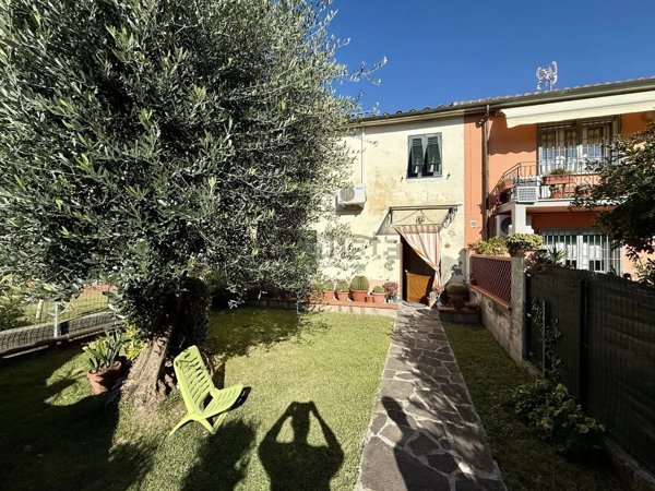 casa indipendente in vendita a Porcari