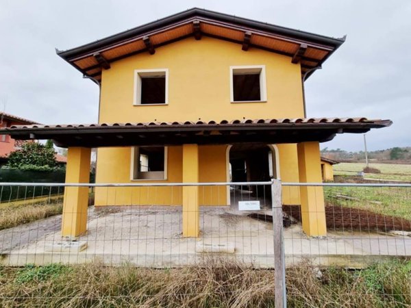 casa indipendente in vendita a Porcari