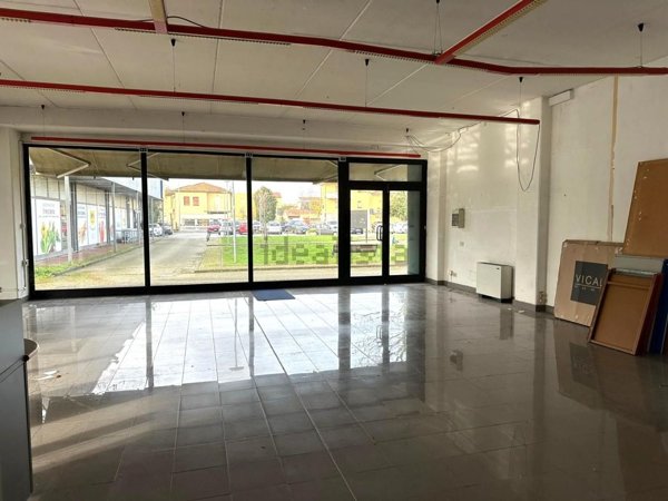 ufficio in vendita a Porcari