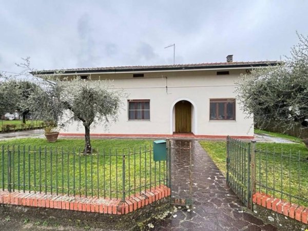 casa indipendente in vendita a Porcari