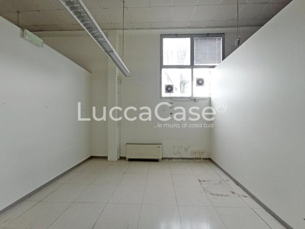 ufficio in vendita a Porcari