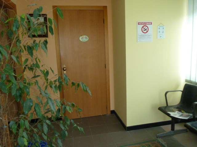 locale commerciale in vendita a Porcari